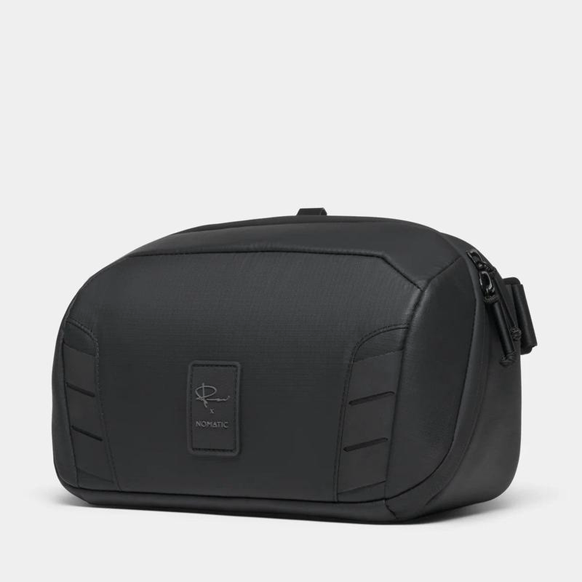 Nomatic McKinnon Camera Sling (Black 5L)